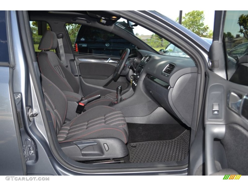 2010 GTI 4 Door - United Gray Metallic / Interlagos Plaid Cloth photo #10