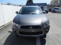 Graphite Gray Pearl - Outlander SE 4WD Photo No. 9