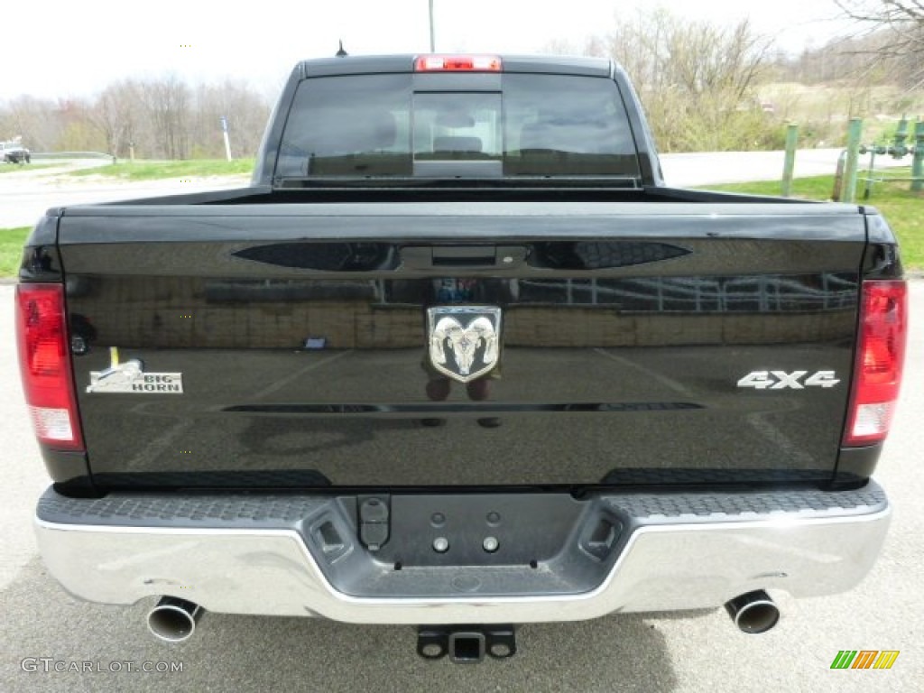 2014 1500 Big Horn Crew Cab 4x4 - Black / Black/Diesel Gray photo #4