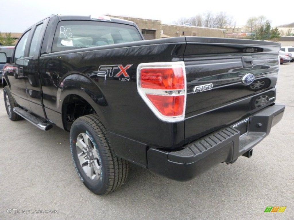 2014 F150 STX SuperCab 4x4 - Tuxedo Black / Steel Grey photo #4