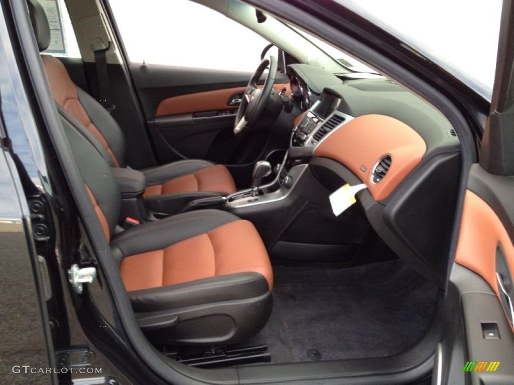 2012 Chevrolet Cruze LTZ Front Seat Photos