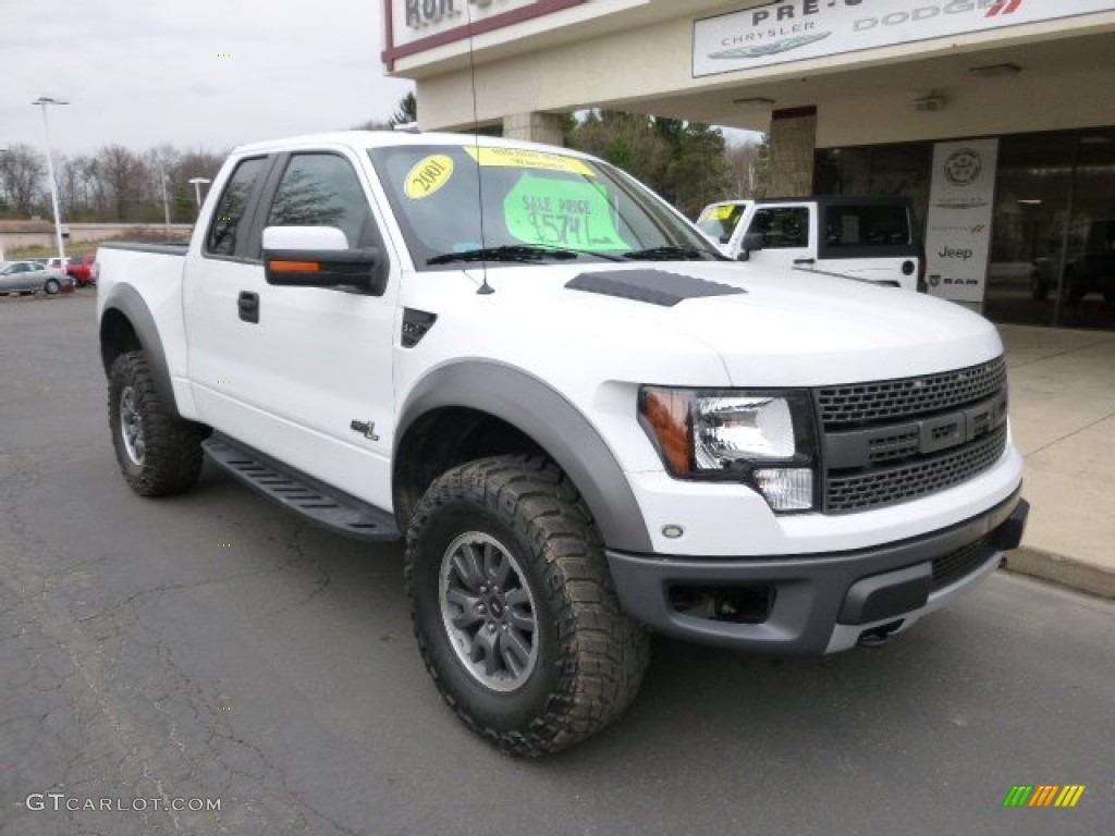 2011 F150 SVT Raptor SuperCab 4x4 - Oxford White / Raptor Black photo #2