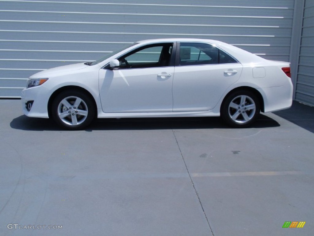 2014 Camry SE - Super White / Black photo #6