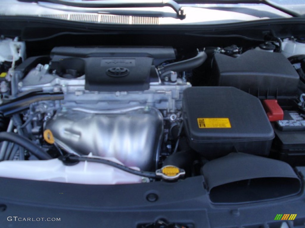 2014 Camry SE - Super White / Black photo #16