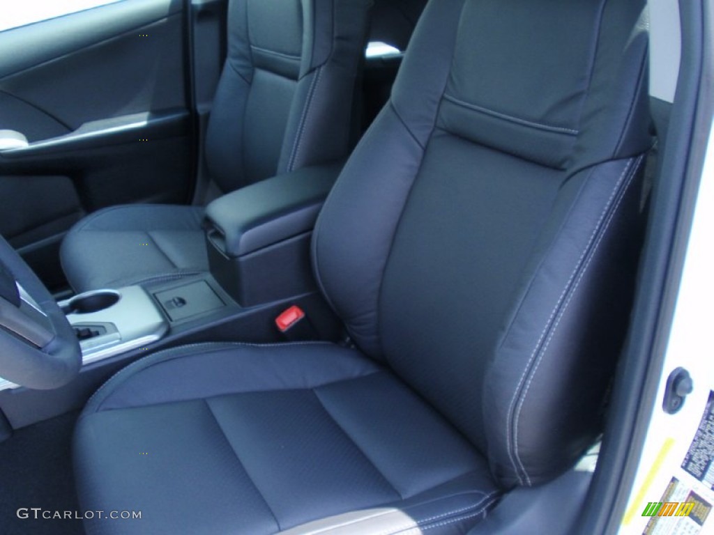 2014 Camry SE - Super White / Black photo #26