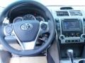 Super White - Camry SE Photo No. 28