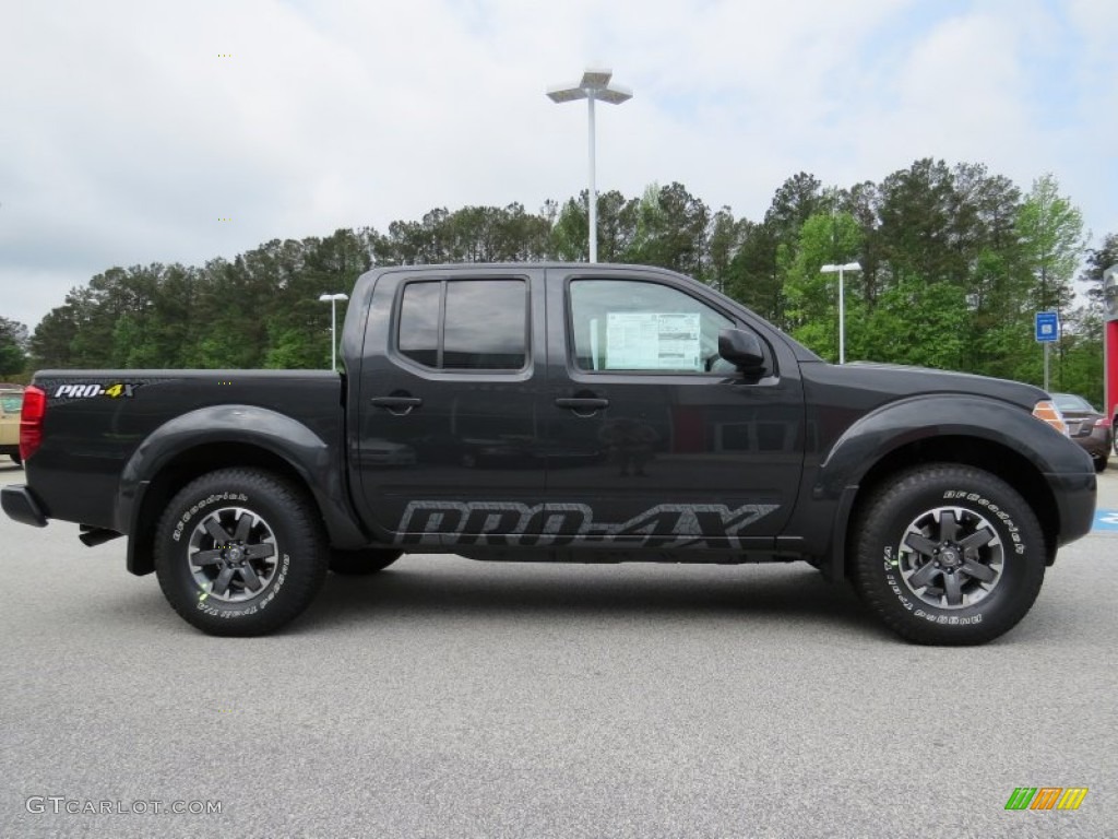 Night Armor 2014 Nissan Frontier Pro-4X Crew Cab 4x4 Exterior Photo #92889287