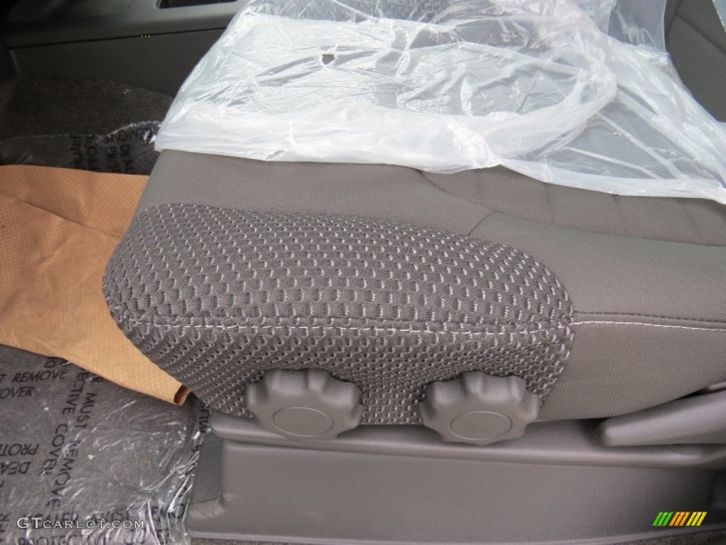 2014 Frontier Pro-4X Crew Cab 4x4 - Night Armor / Pro-4X Graphite/Steel photo #11