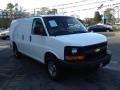 Summit White - Express 2500 Commercial Van Photo No. 5