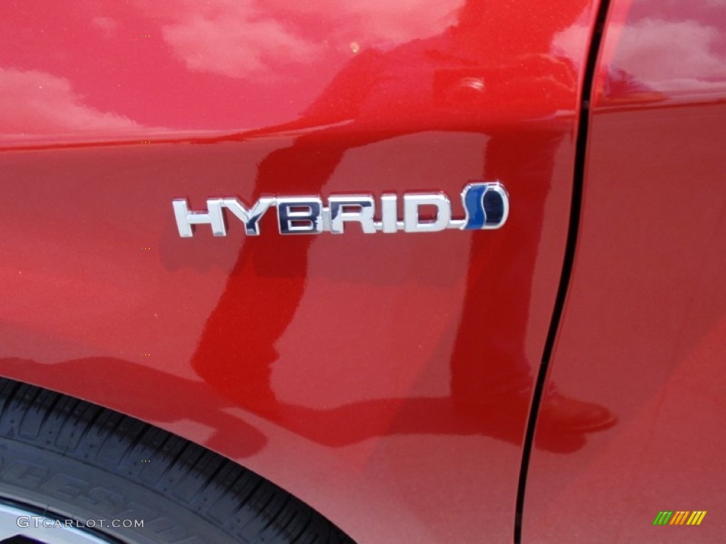 2014 Prius Two Hybrid - Barcelona Red Metallic / Dark Gray photo #13