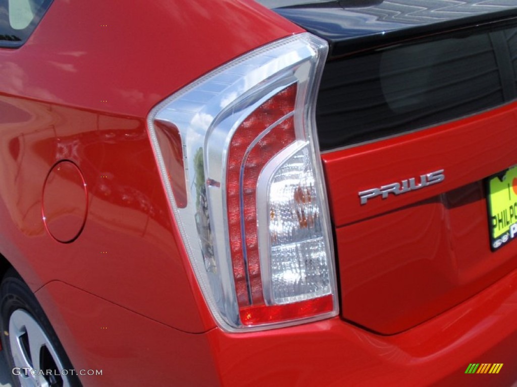 2014 Prius Two Hybrid - Barcelona Red Metallic / Dark Gray photo #14