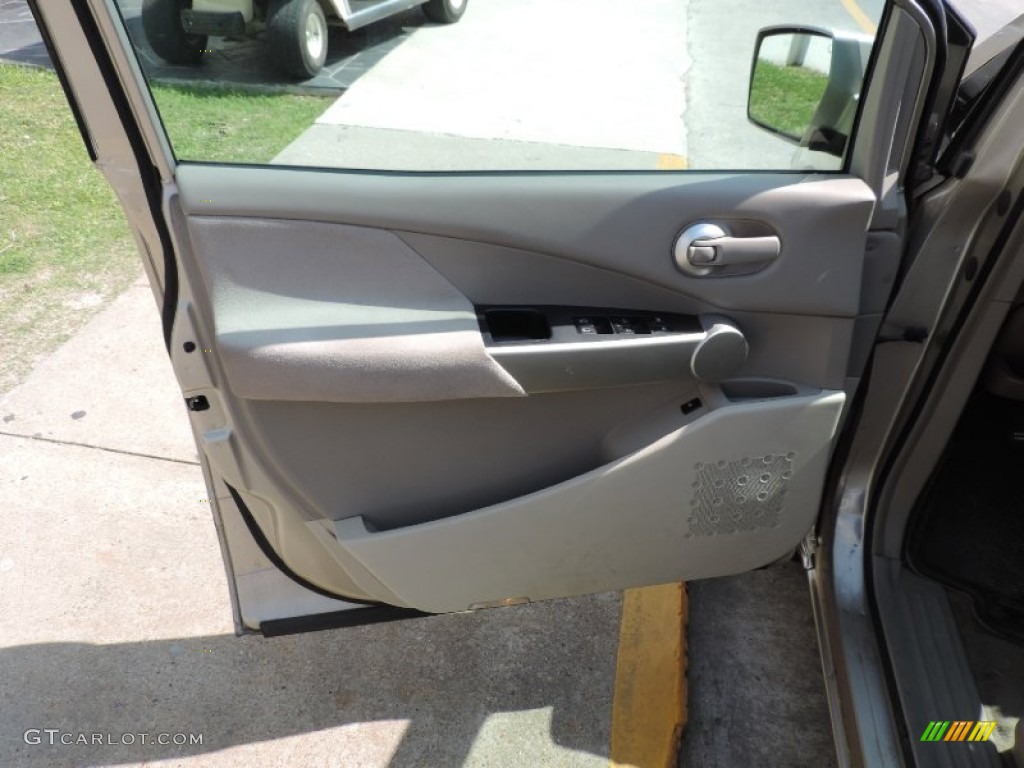 2006 Quest 3.5 S - Coral Sand Metallic / Beige photo #13