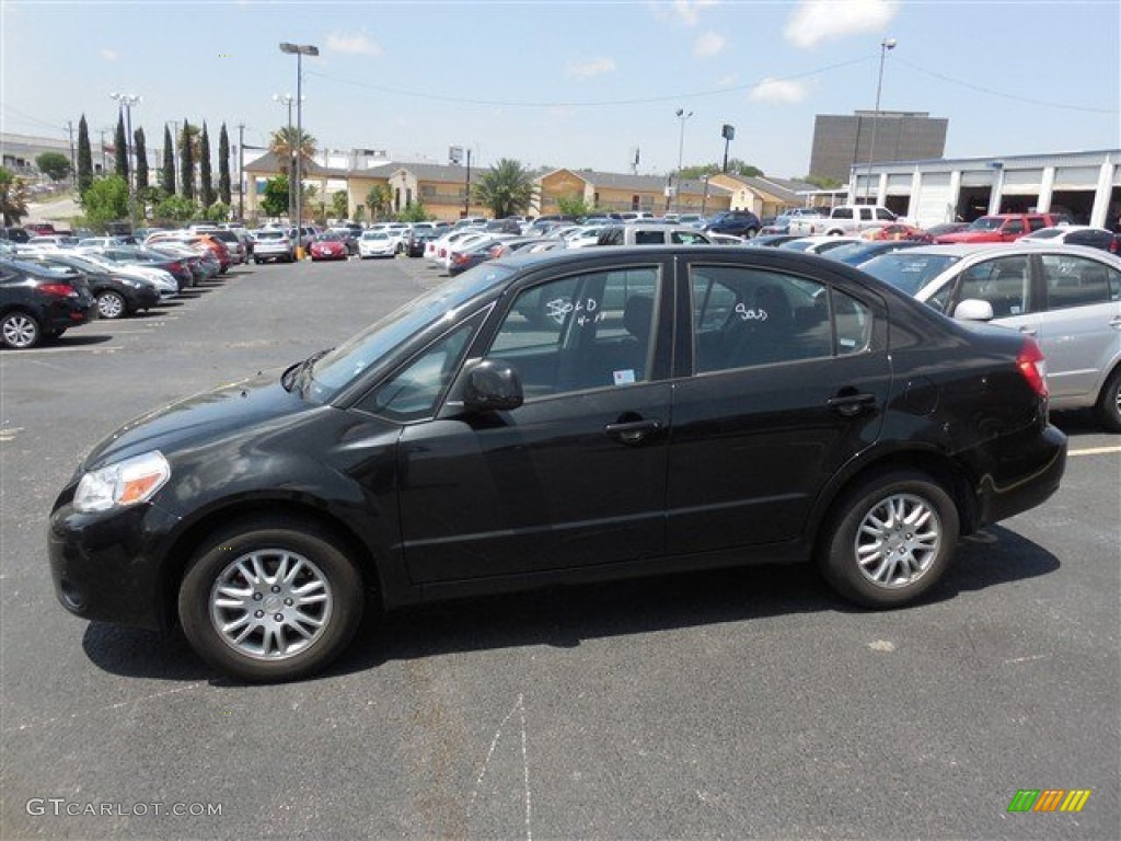 2013 SX4 Sedan LE Popular Package - Super Black Metallic / Black photo #6