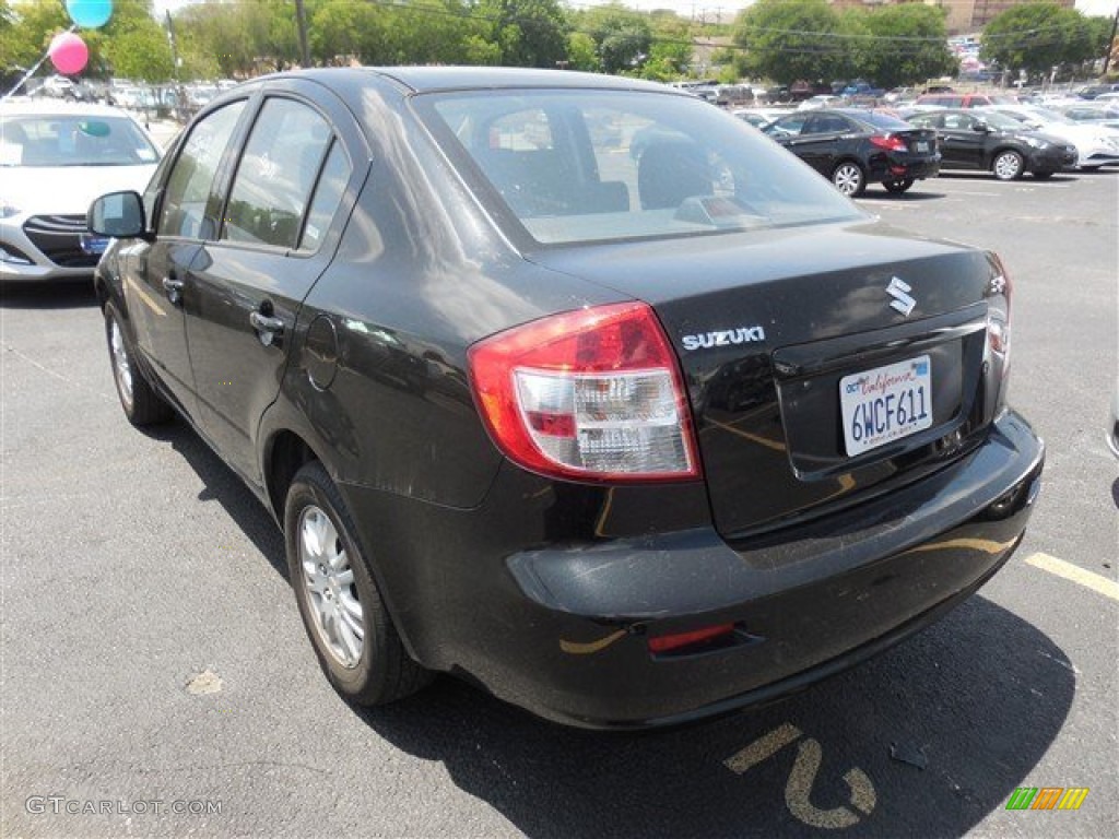 2013 SX4 Sedan LE Popular Package - Super Black Metallic / Black photo #7
