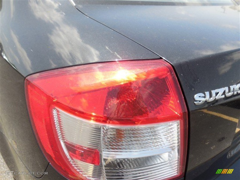 2013 SX4 Sedan LE Popular Package - Super Black Metallic / Black photo #10