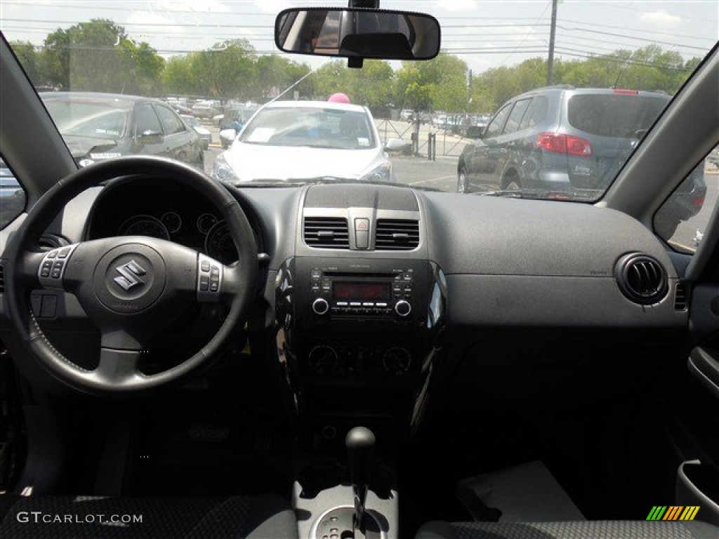 2013 SX4 Sedan LE Popular Package - Super Black Metallic / Black photo #16