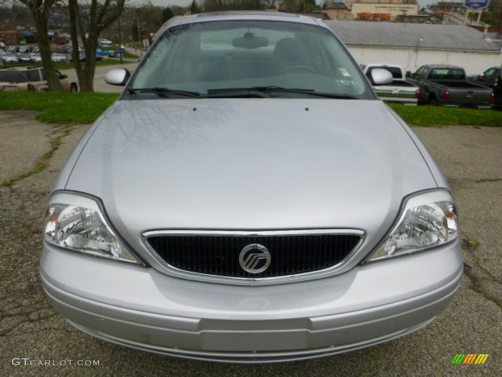 2002 Sable LS Premium Sedan - Silver Frost Metallic / Medium Graphite photo #6