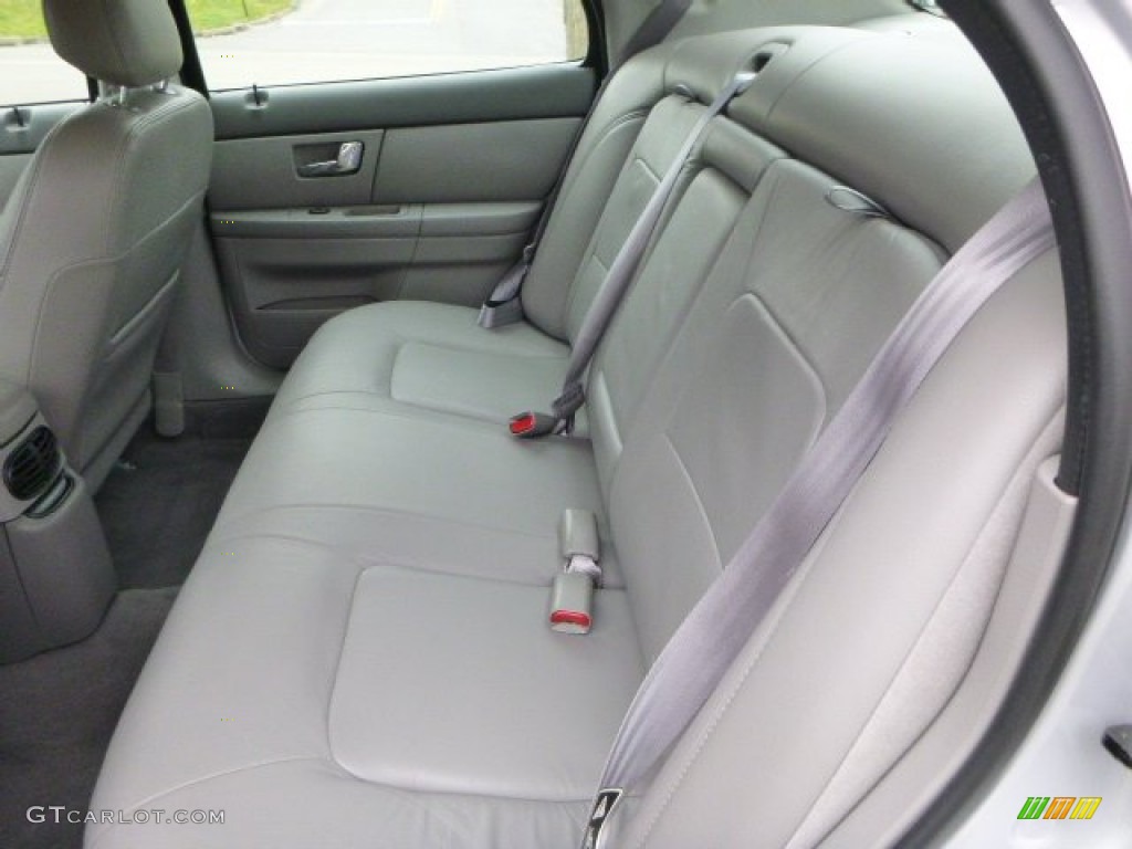 2002 Sable LS Premium Sedan - Silver Frost Metallic / Medium Graphite photo #9