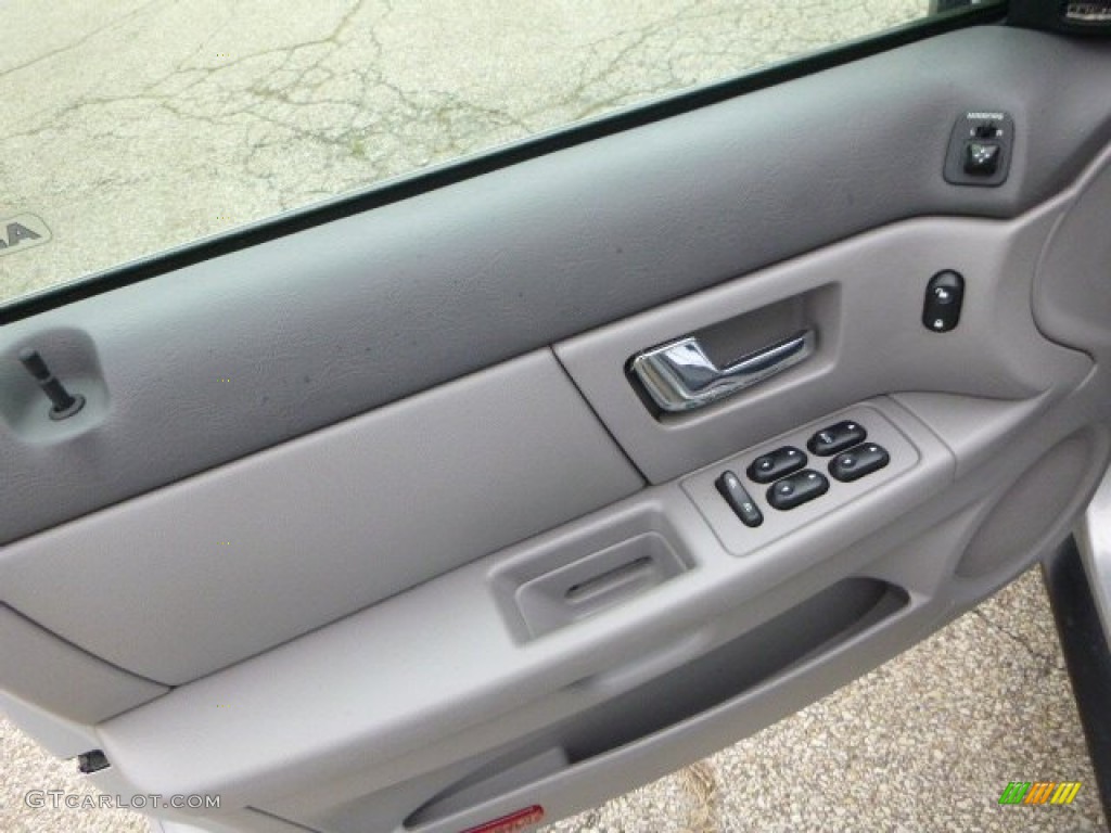 2002 Sable LS Premium Sedan - Silver Frost Metallic / Medium Graphite photo #11