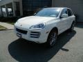 Sand White - Cayenne Tiptronic Photo No. 3