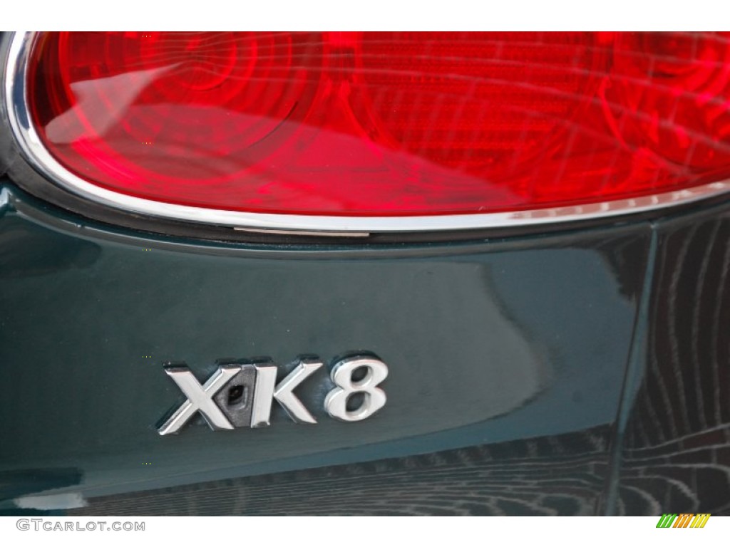 2002 XK XK8 Convertible - British Racing Green / Oatmeal photo #70