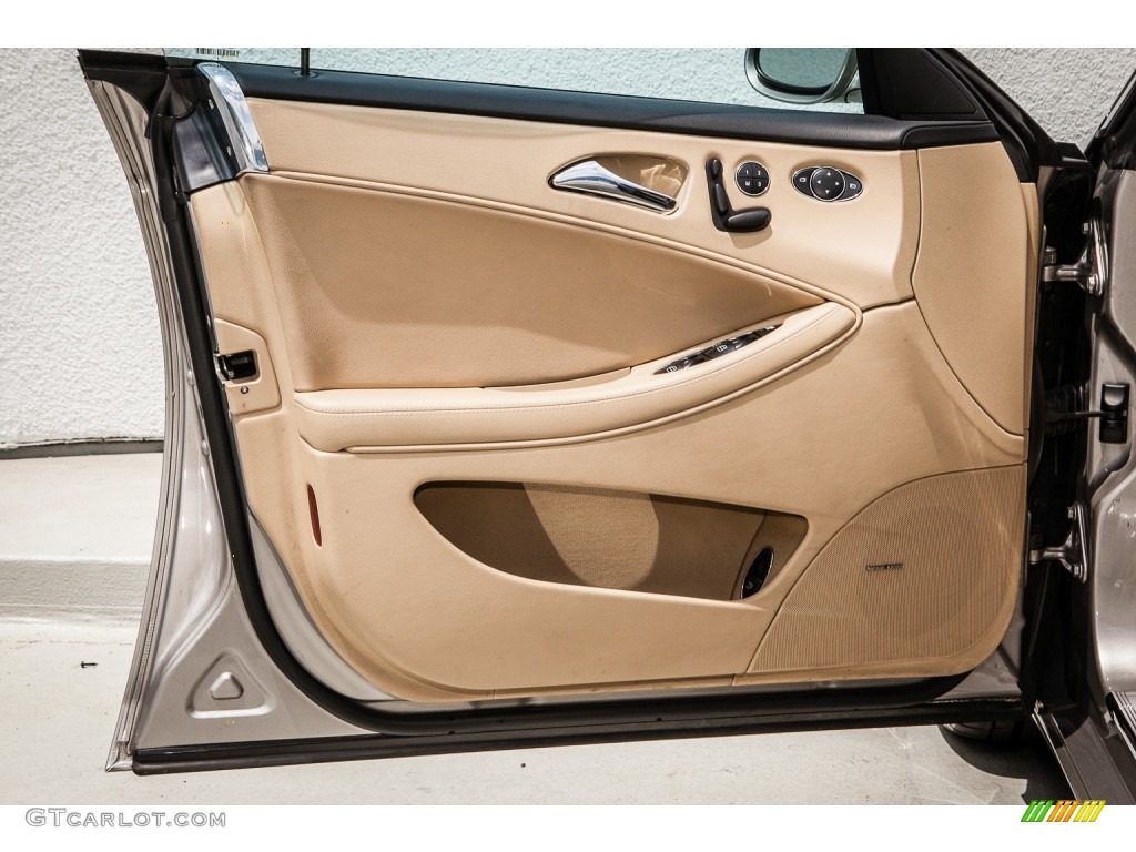 2006 Mercedes-Benz CLS 500 Cashmere Beige Door Panel Photo #92921611
