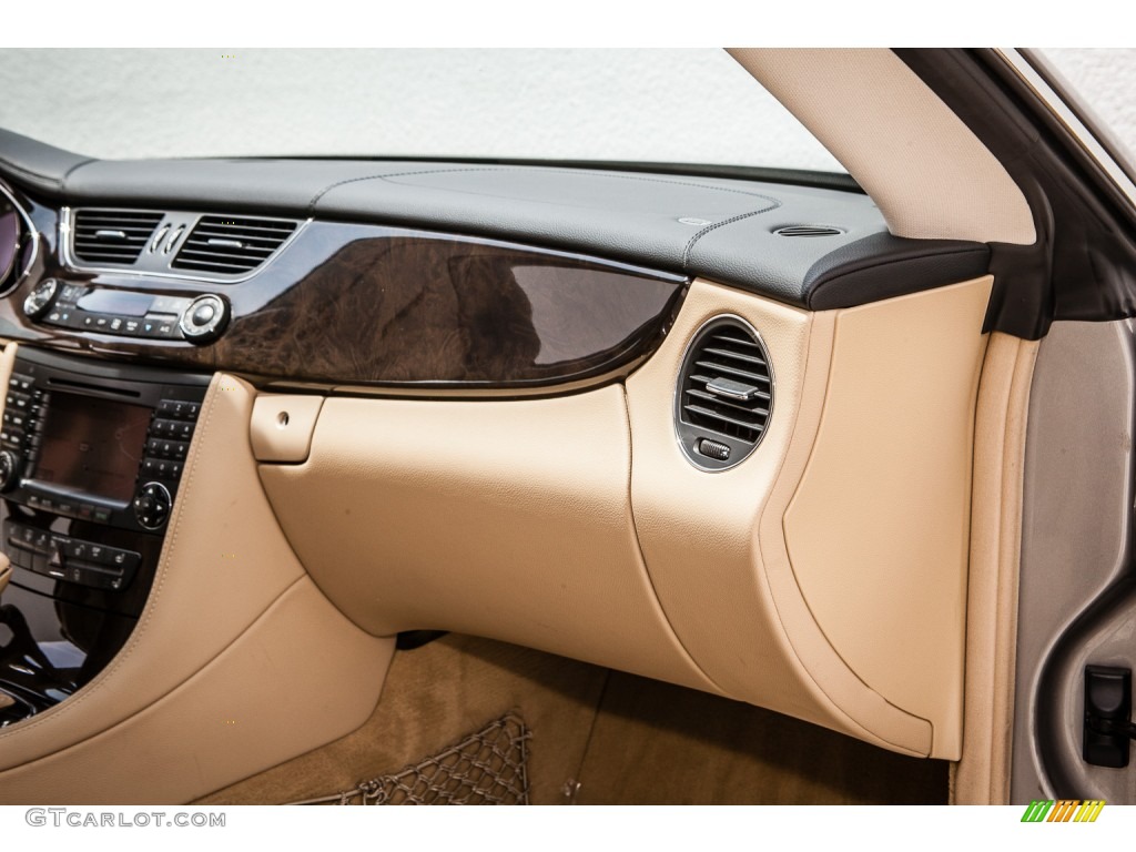 2006 Mercedes-Benz CLS 500 Cashmere Beige Dashboard Photo #92921728
