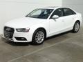 Ibis White - A4 2.0T quattro Sedan Photo No. 6