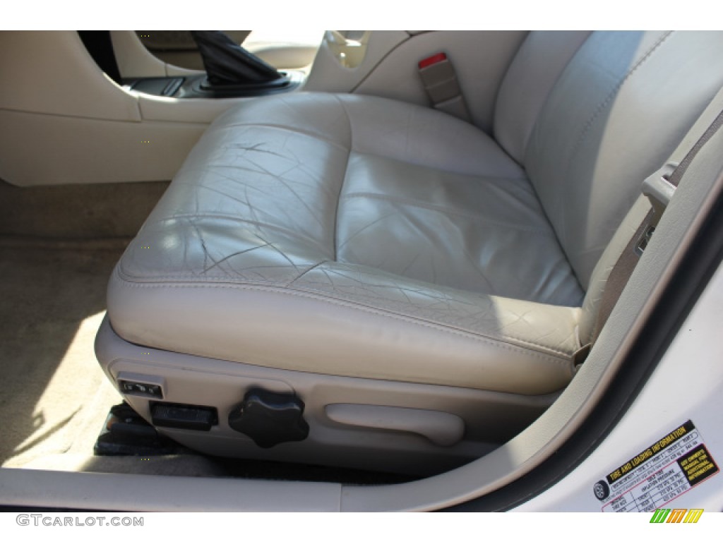 2004 Impala LS - White / Neutral Beige photo #15