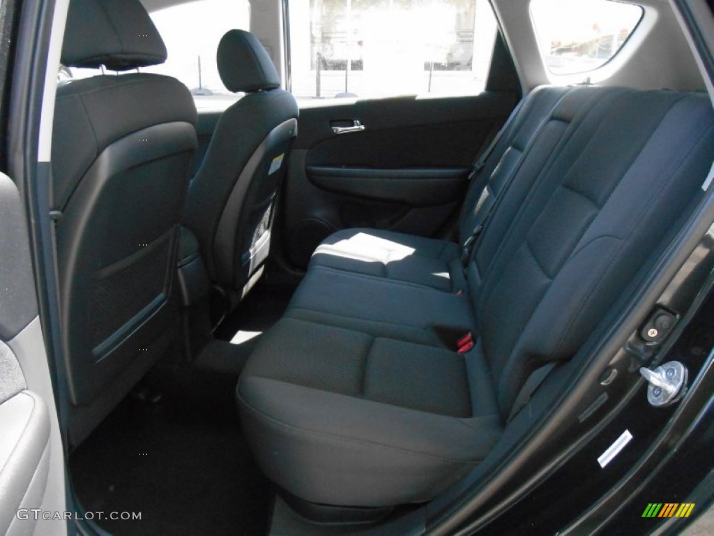 2009 Elantra Touring - Black Pearl / Black photo #8