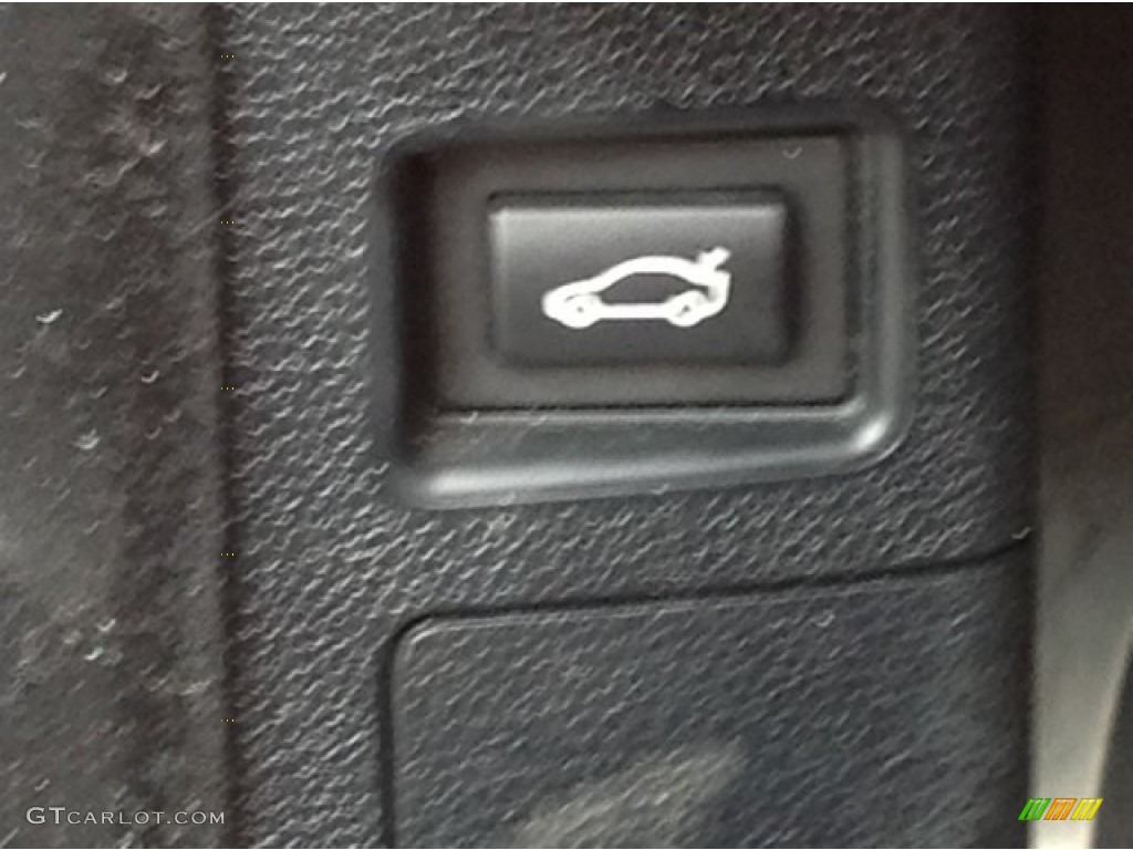 2011 3 Series 335i xDrive Coupe - Black Sapphire Metallic / Coral Red/Black Dakota Leather photo #19