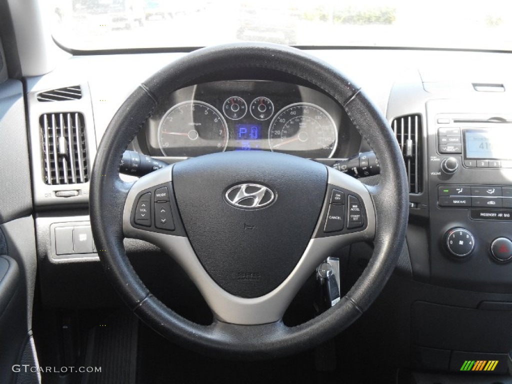 2009 Elantra Touring - Black Pearl / Black photo #16