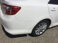 Super White - Camry LE Photo No. 30