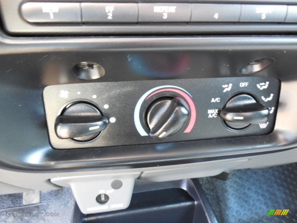 2005 Ranger Edge SuperCab - Sonic Blue Metallic / Medium Dark Flint photo #20