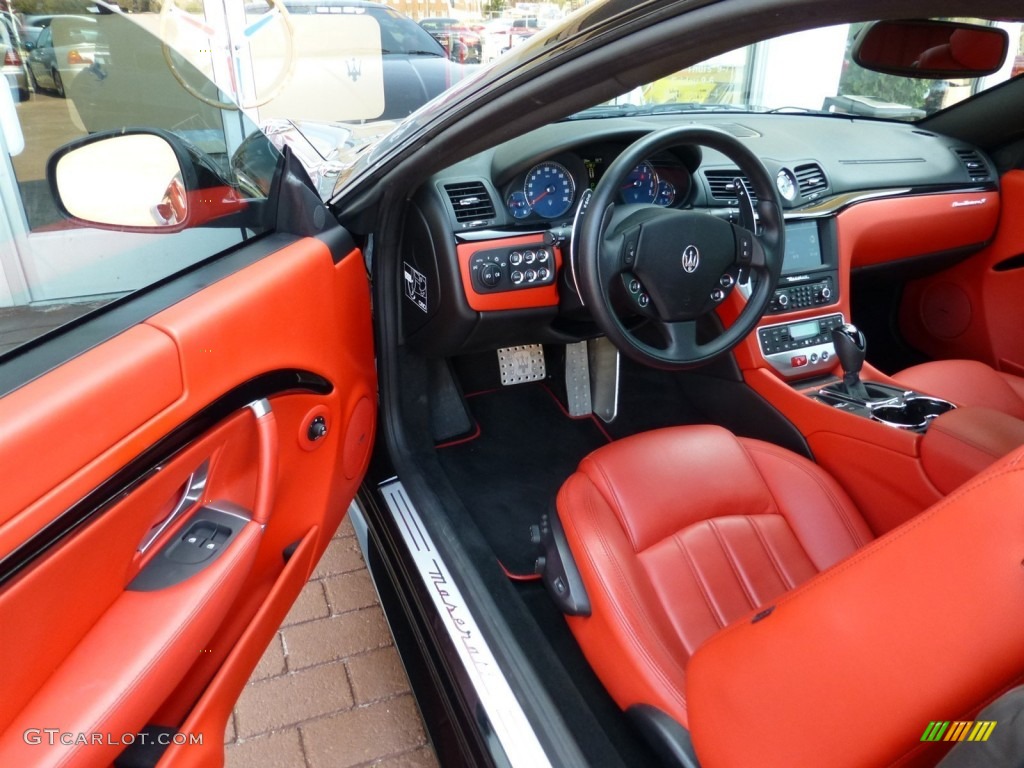 Rosso Corallo Interior 2011 Maserati GranTurismo S Photo #92931619