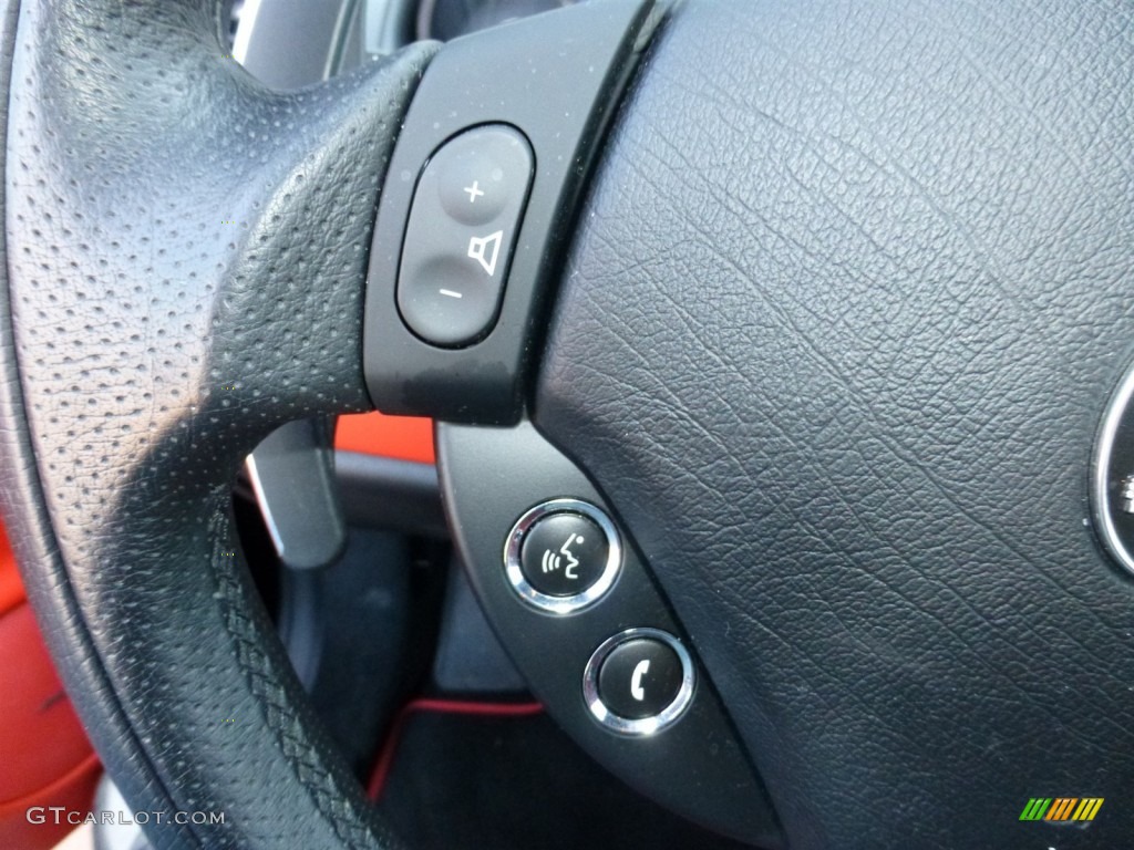 2011 Maserati GranTurismo S Controls Photo #92931796