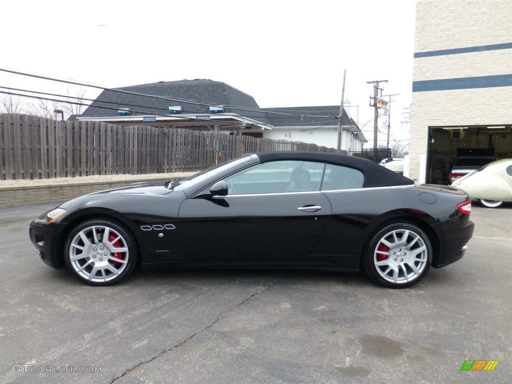 Nero (Black) 2010 Maserati GranTurismo Convertible GranCabrio Exterior Photo #92932135