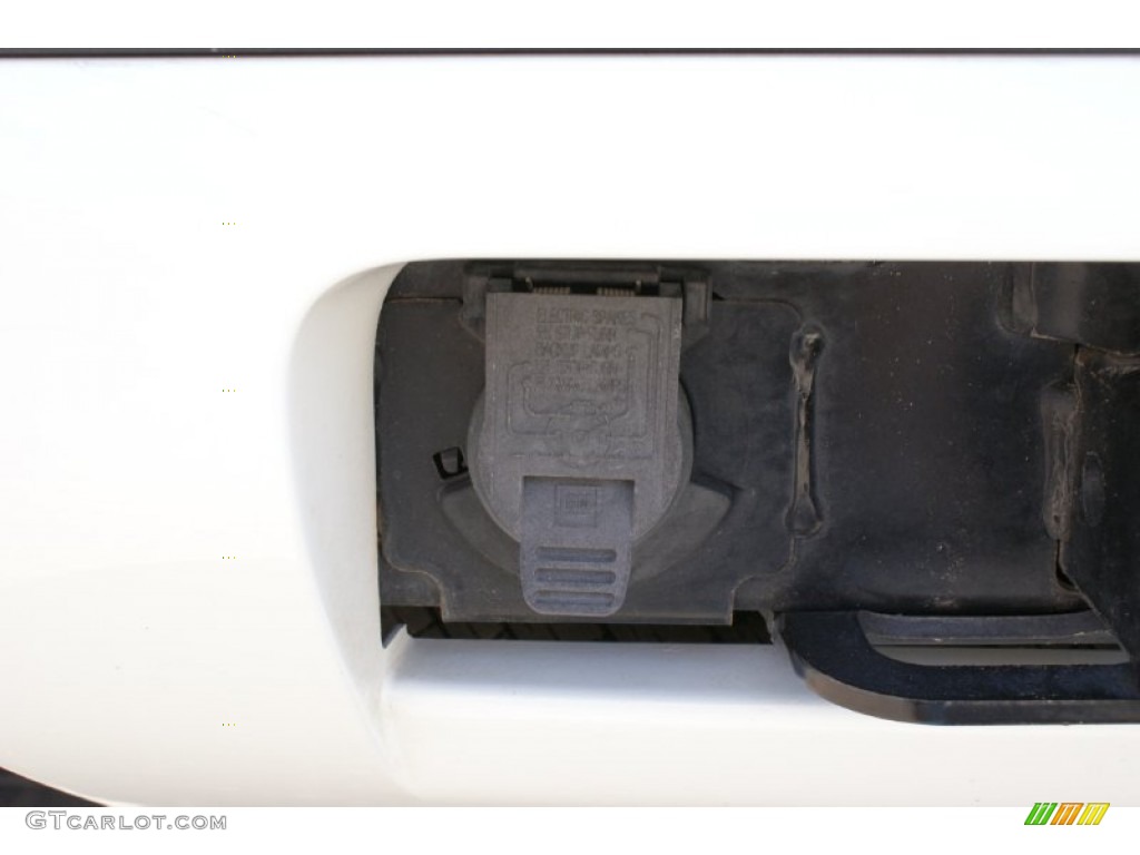 2008 Tahoe LT - Summit White / Light Cashmere/Ebony photo #39