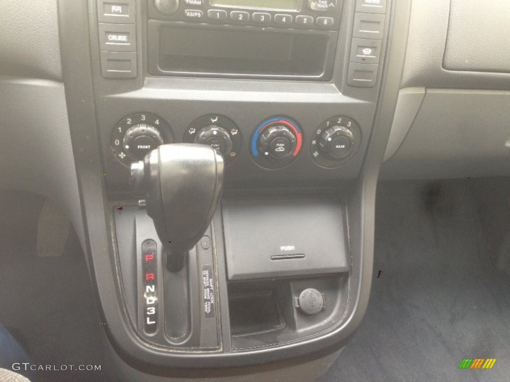 2002 Sedona LX - Misty Blue / Gray photo #8