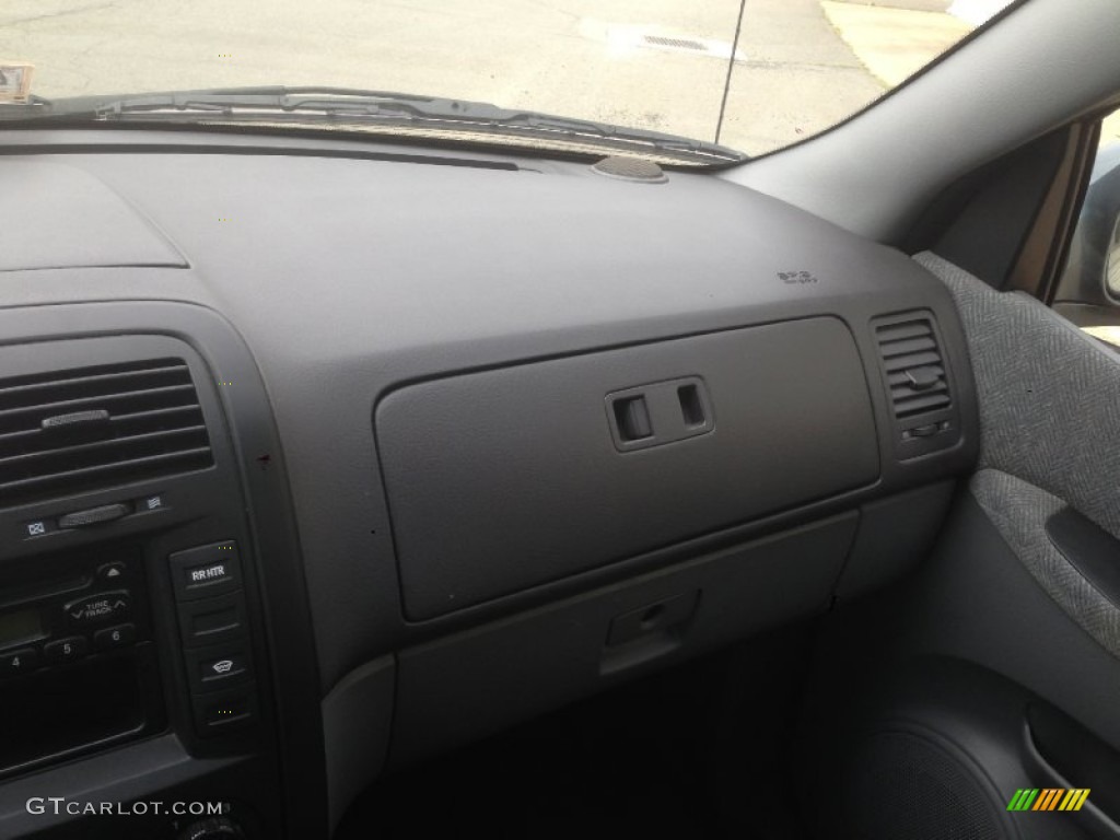 2002 Sedona LX - Misty Blue / Gray photo #9