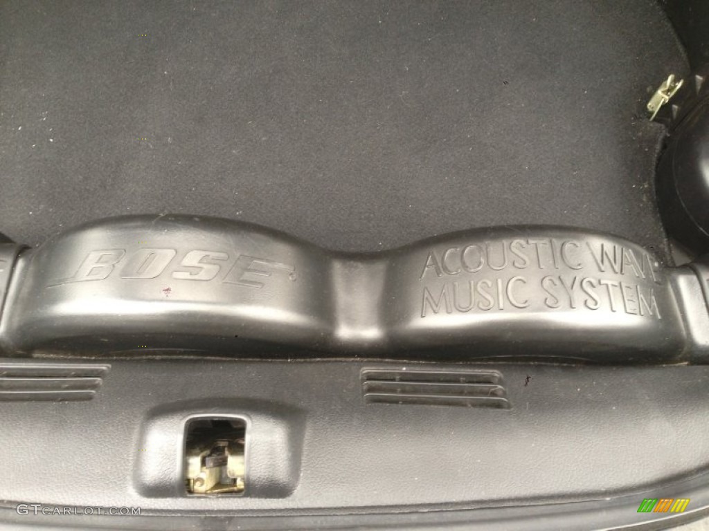 1993 Mazda RX-7 Twin Turbo Audio System Photo #92951471