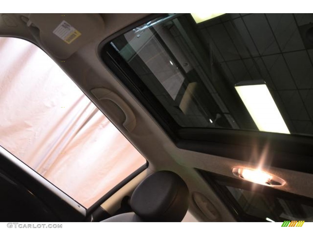 2011 Cooper S Hardtop - British Racing Green II / Carbon Black photo #15