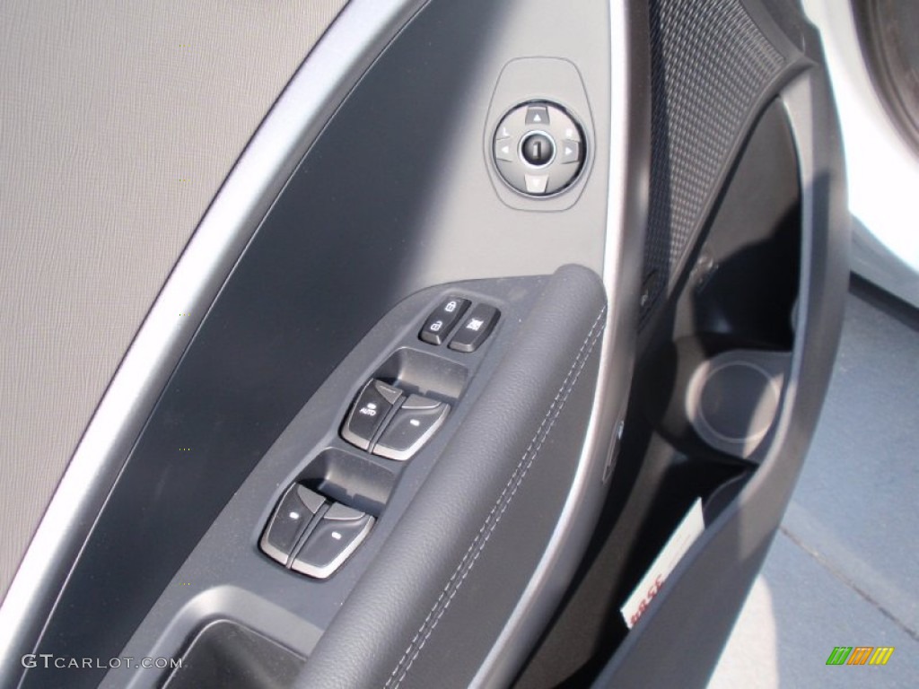 2014 Santa Fe Sport 2.0T FWD - Moonstone Silver / Gray photo #24