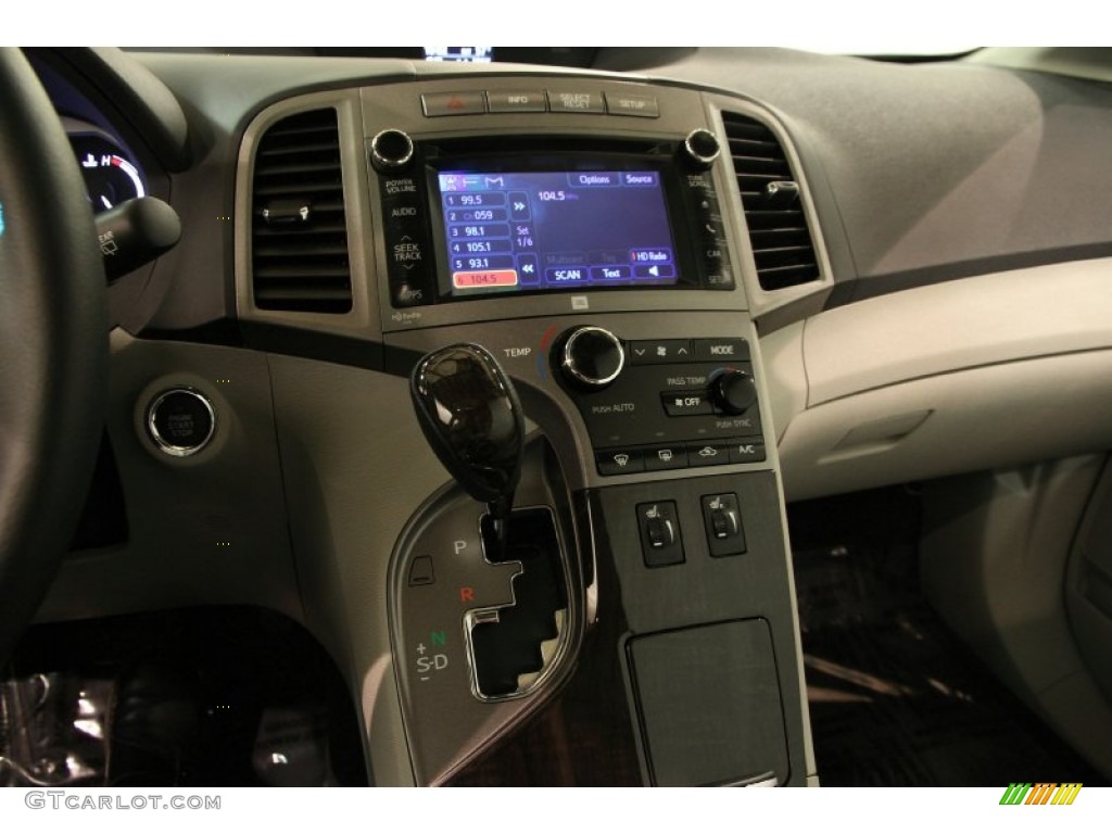2013 Toyota Venza XLE Controls Photo #92966618