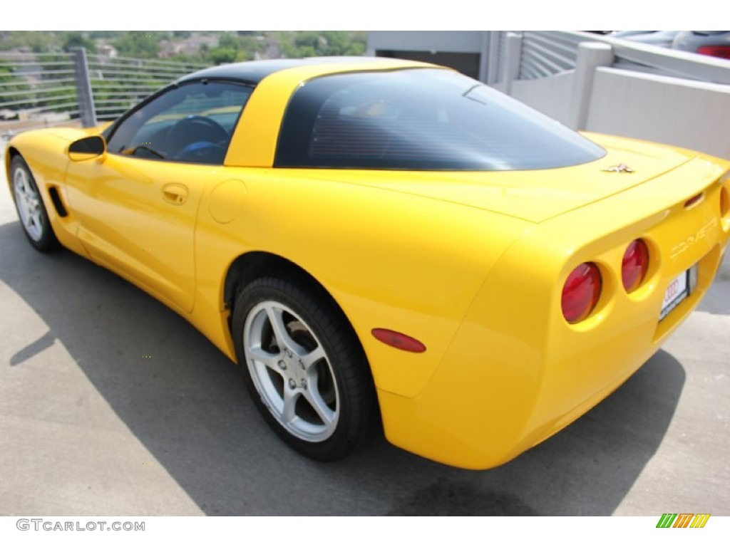 2000 Corvette Coupe - Millennium Yellow / Black photo #7