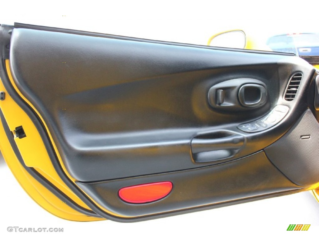 2000 Corvette Coupe - Millennium Yellow / Black photo #13