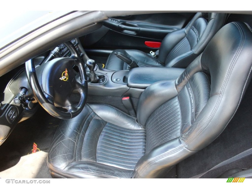 2000 Corvette Coupe - Millennium Yellow / Black photo #18