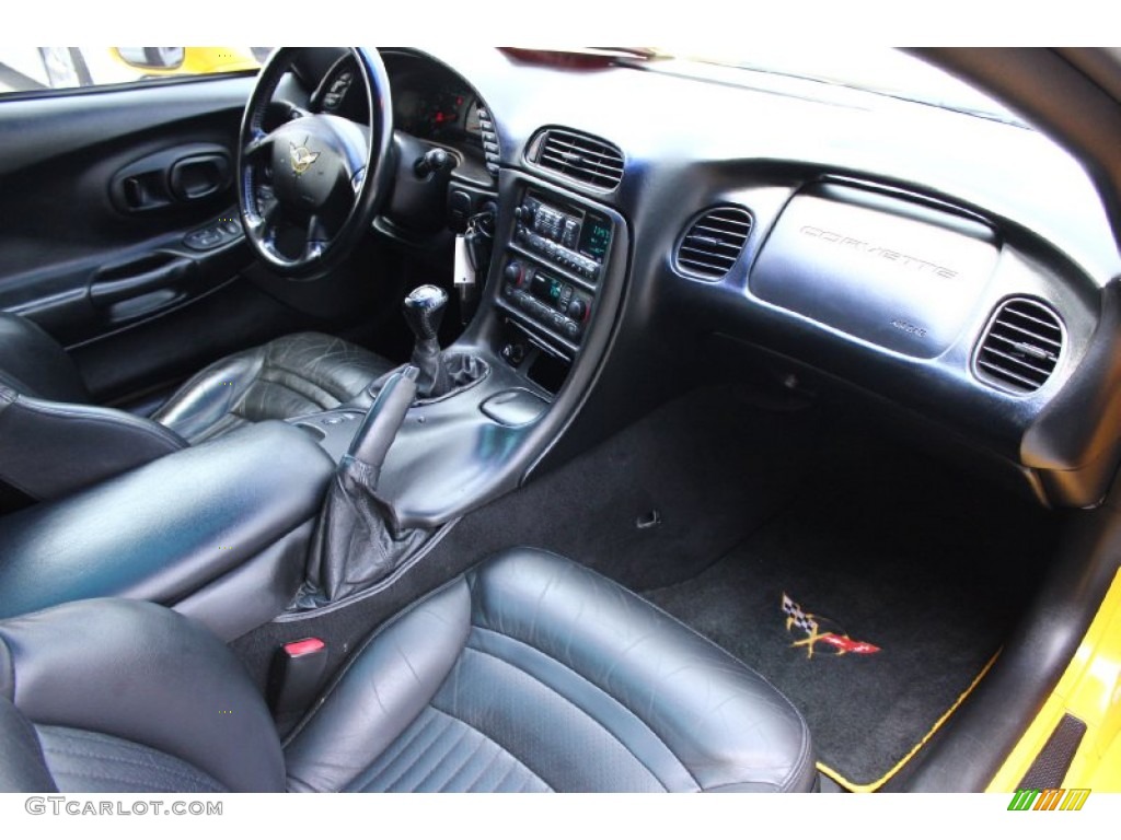2000 Corvette Coupe - Millennium Yellow / Black photo #27