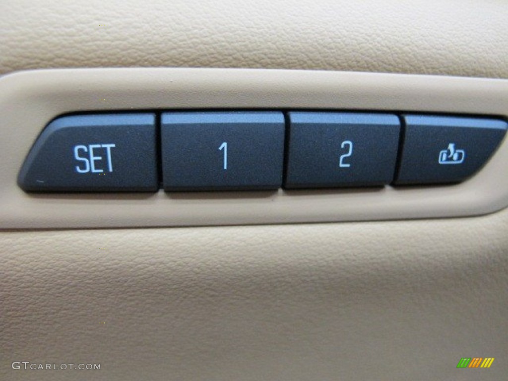 2014 XTS Premium AWD - Silver Coast Metallic / Caramel/Jet Black photo #31