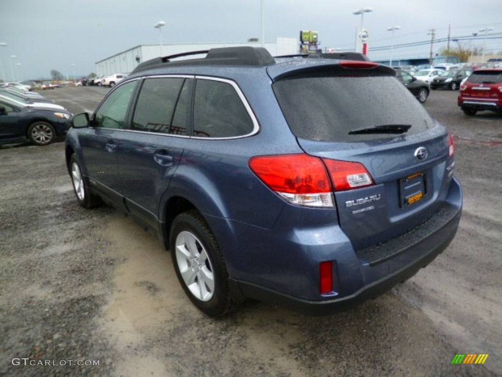 2014 Outback 2.5i Premium - Twilight Blue Metallic / Ivory photo #5